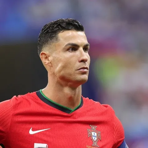 Última hora Comentador arrasa Cristiano Ronaldo em directo vídeo